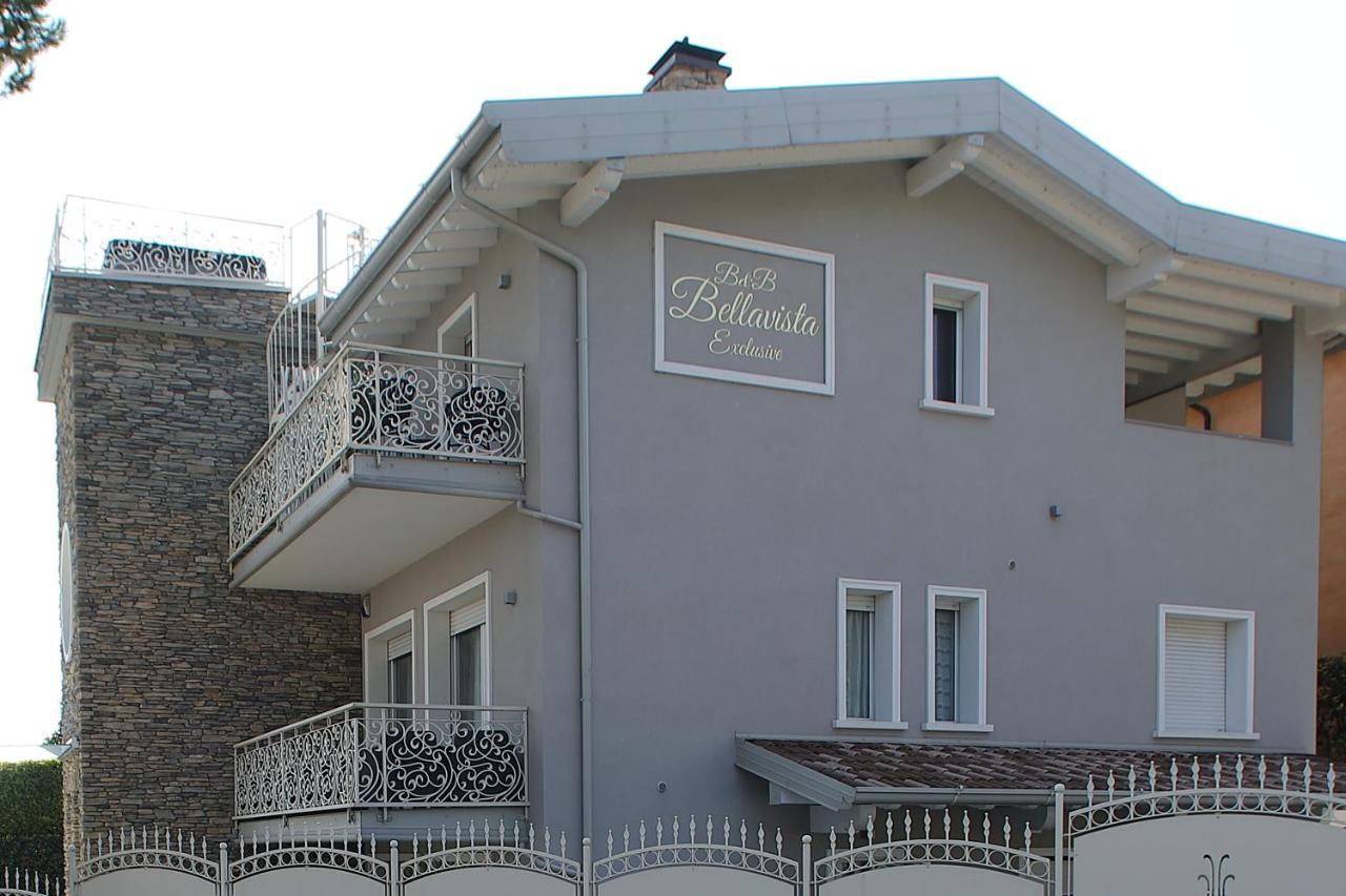 B&B Bellavista Exclusive In Zona Centrale Con Piscina Riscaldata E Jacuzzi Vista Lago Desenzano del Garda Exterior photo